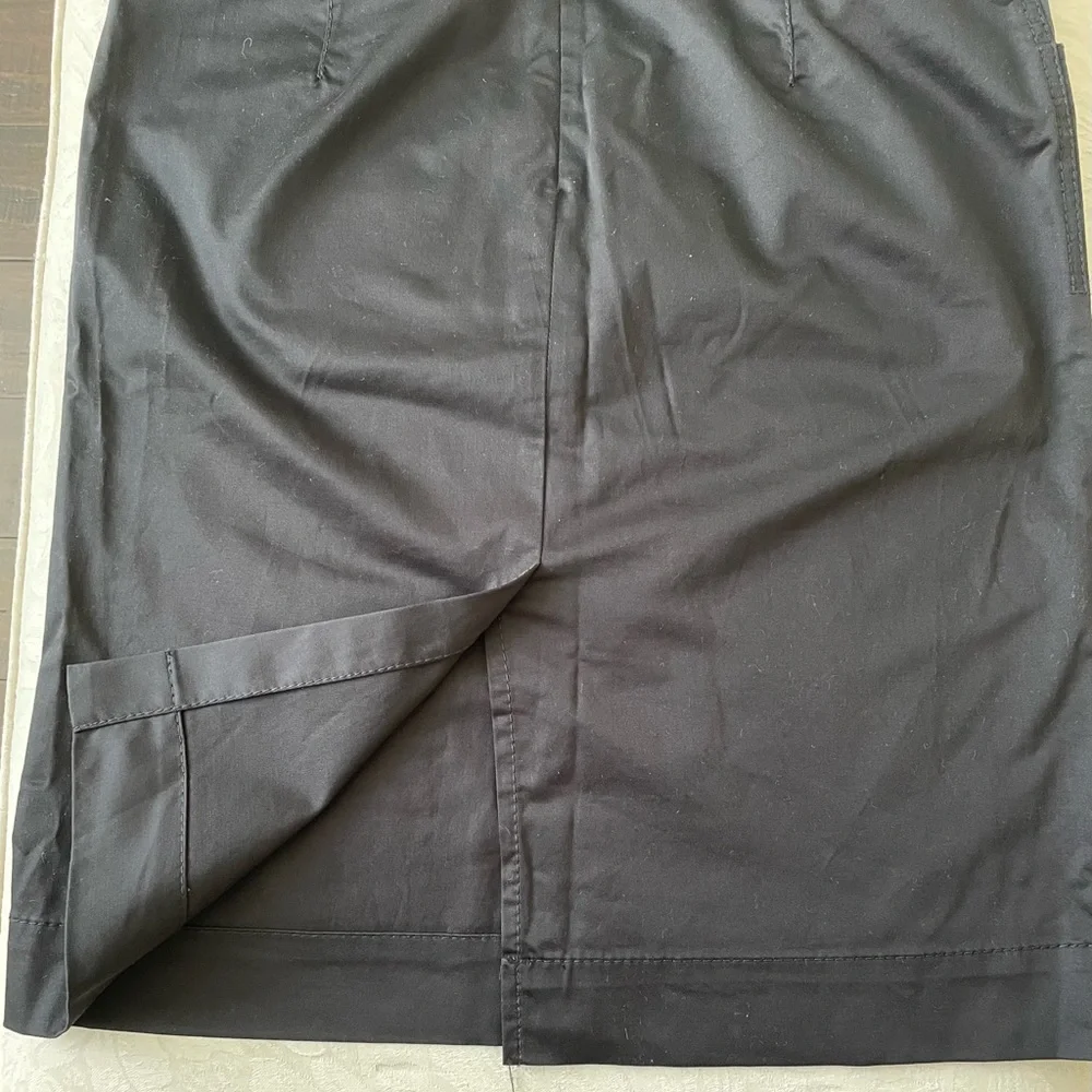 Banana Republic Stretch Pencil‎ Skirt, size 12.